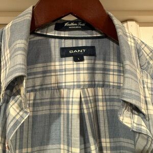Gant shirt. Lightweight twill.